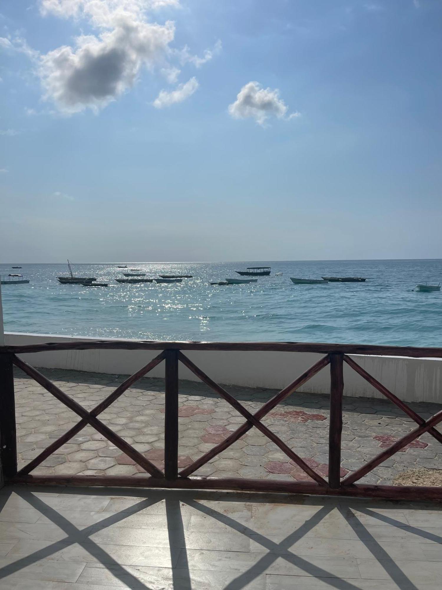 Amazing Zanzibar Beach Hotel Nungwi Zewnętrze zdjęcie
